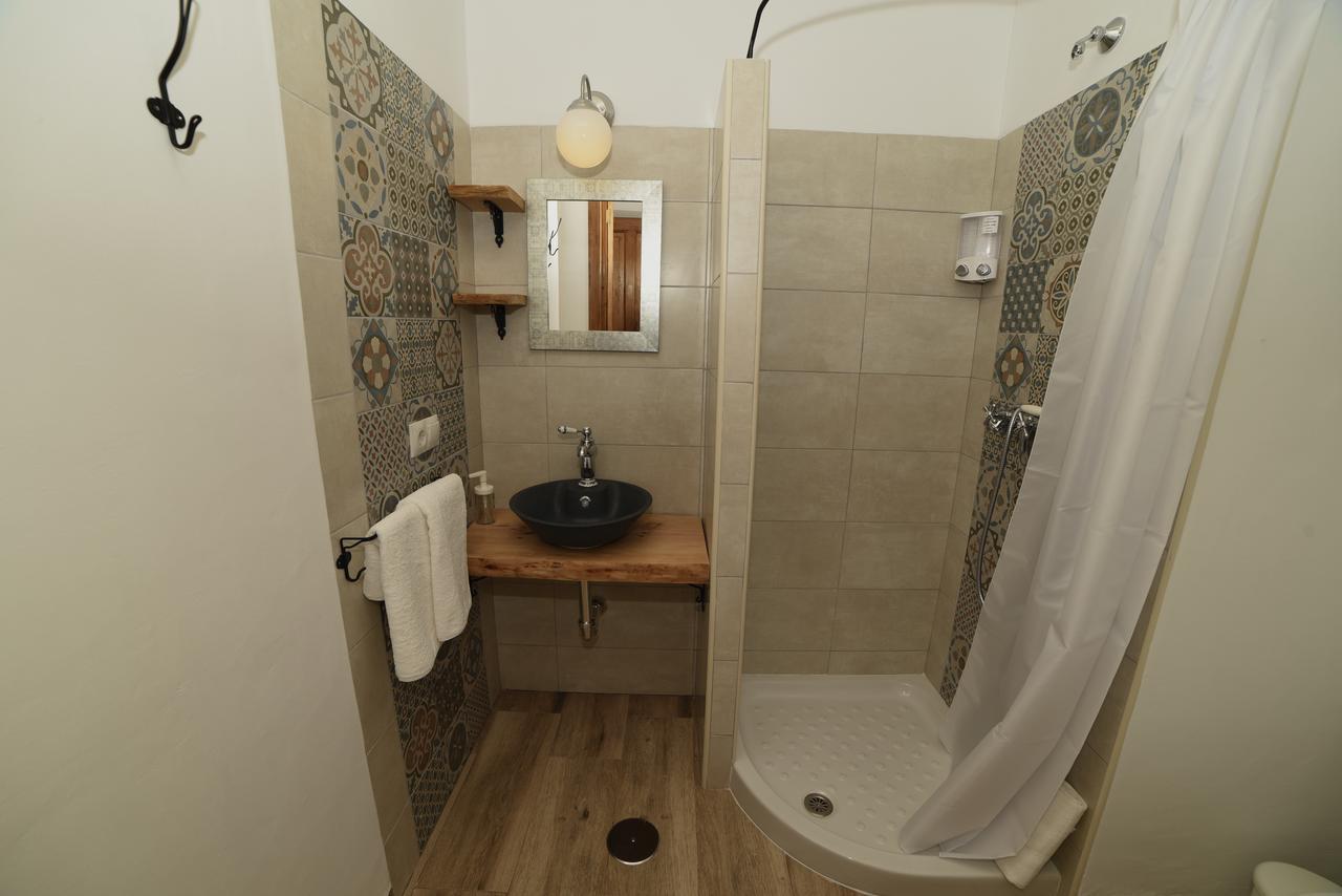 Iznájar Casa Las Tinajas المظهر الخارجي الصورة